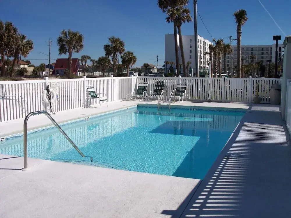 Emerald Towers West 3001 - Cozy Cove