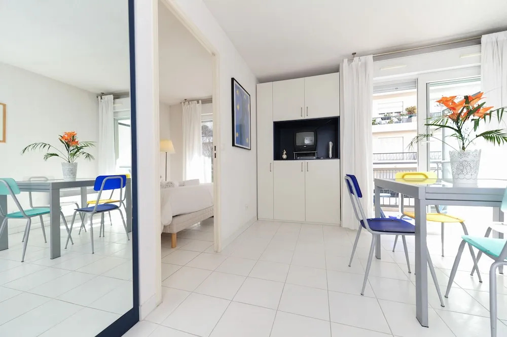 Le Soleil Dor 5 Stars Holiday House