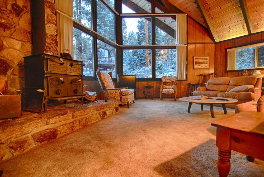 372 Rim Drive - 3 Br Home