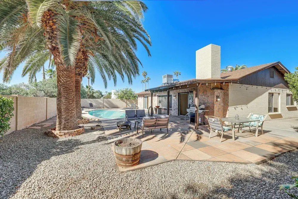 Outdoor Oasis: Family-friendly Home in Scottsdale!