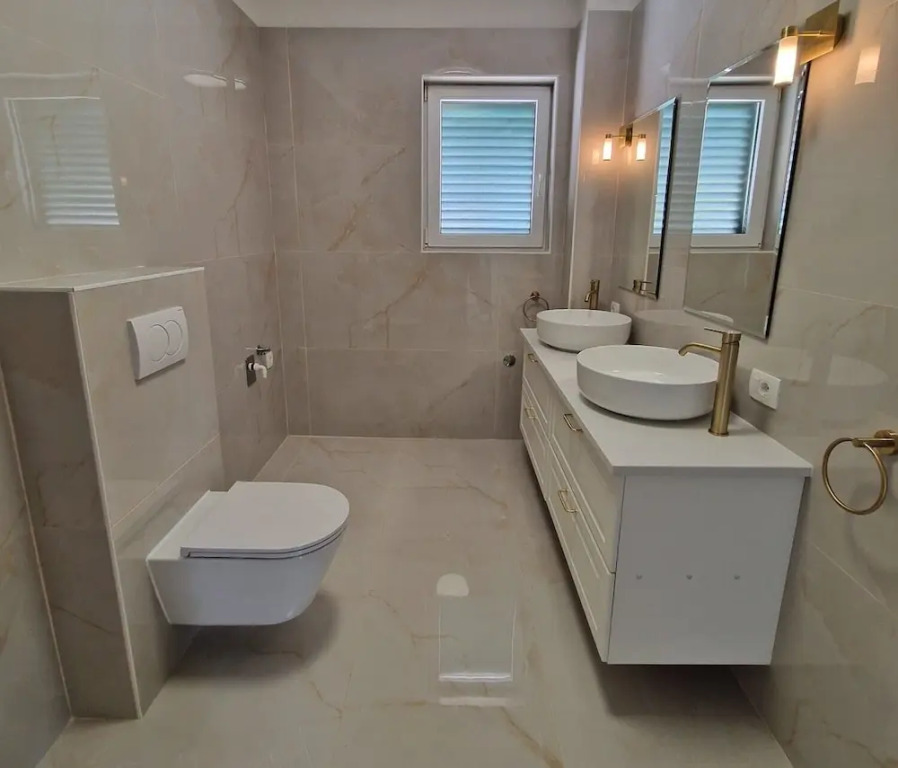 Holiday Home Nino with amazing swimming pool