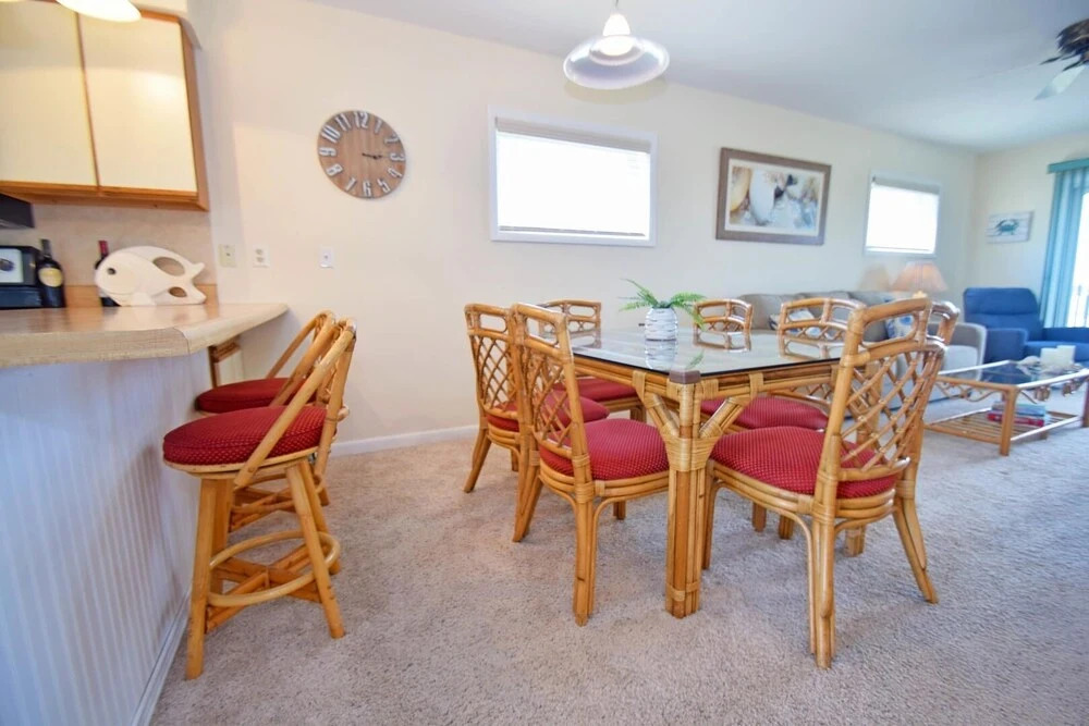 Seabay Vista II 304 Condo