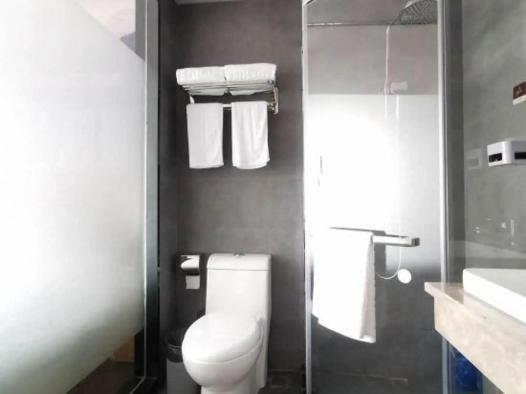 Junyi chain hotel (mei jia road, jiaxing)