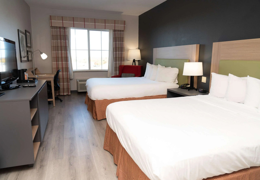 Country Inn & Suites by Radisson, College Station, TX