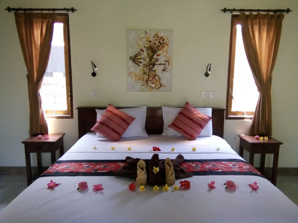 Biorock Homestay & Dive Center Pemuteran