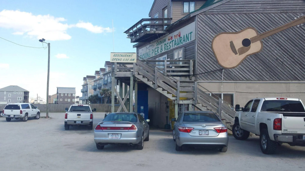 Seaview Pier and Motel