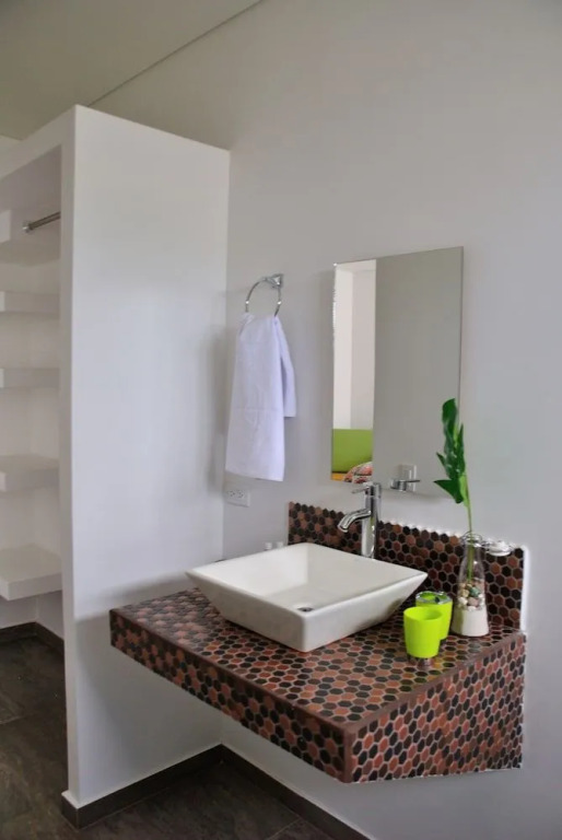 Hlu Hoteles
