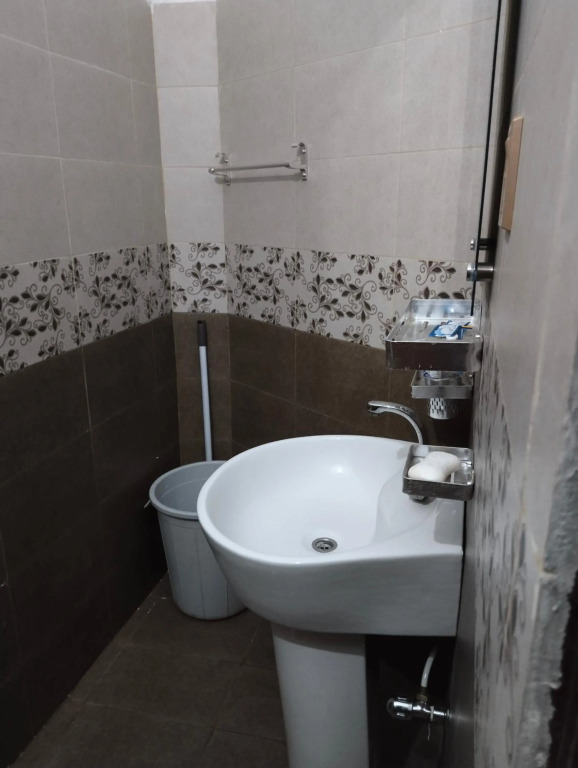 Homewood Suites Family Guest House & Apartments