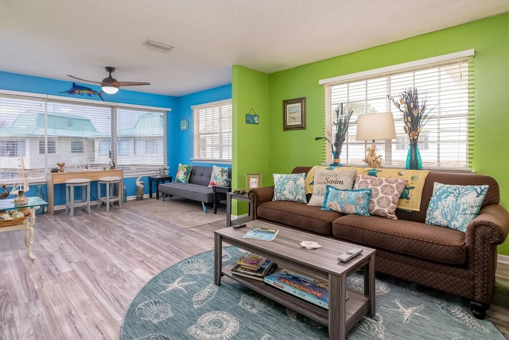 Bikinis & Martinis - Great East End Location - Swimming Pool And Boardwalk Access 3 Bedroom Condo by Redawning