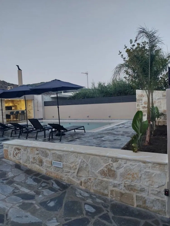 Villa Arhontiki