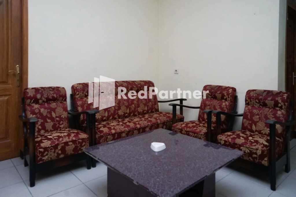 Villa Handayani Songgoriti RedPartner