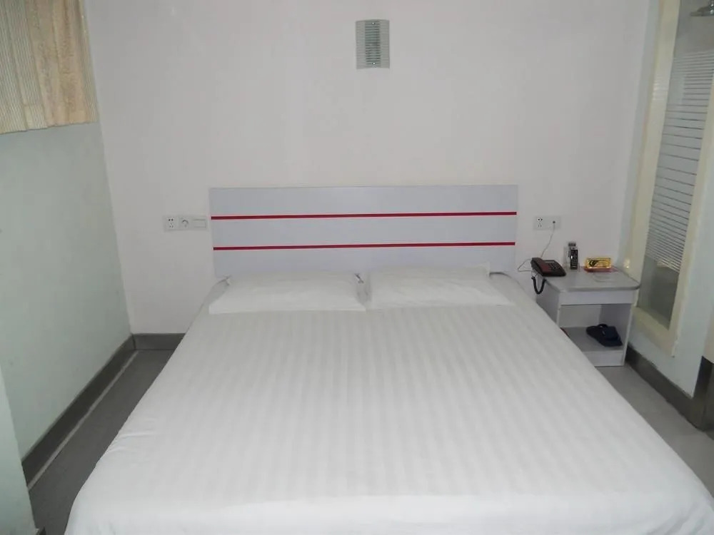 Huijia Business Hotel