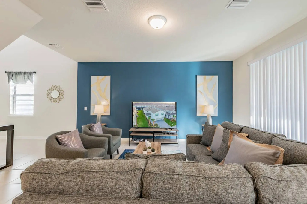 Extraordinary home near Disney with game room