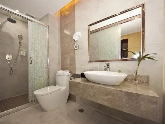 LIKE MUCH Hotel (lianjiang Wanjia City Plaza store)