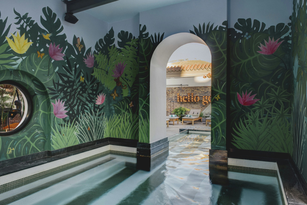 Gorgeous George by Design Hotels ™