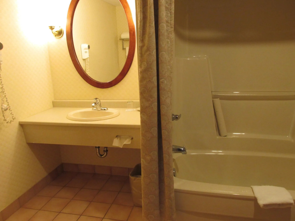 The Fredericton Inn