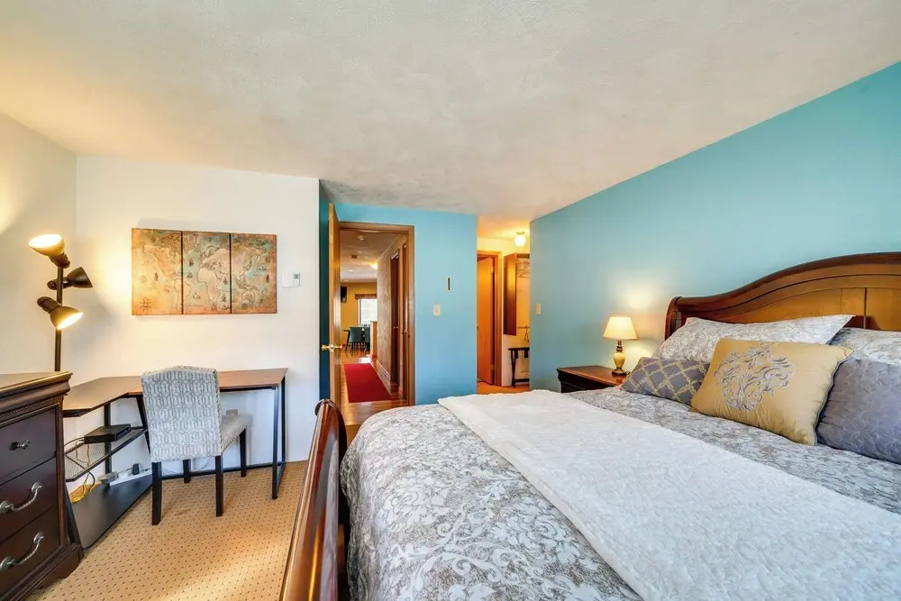 Idyllic Somerset Condo: Ski, Hike & Relax!