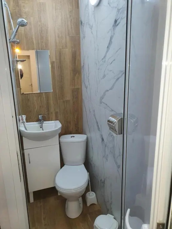 THE CENTER Apartments Comfort 3