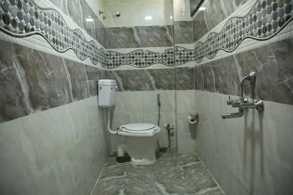 OYO 3749 Hotel Krishna