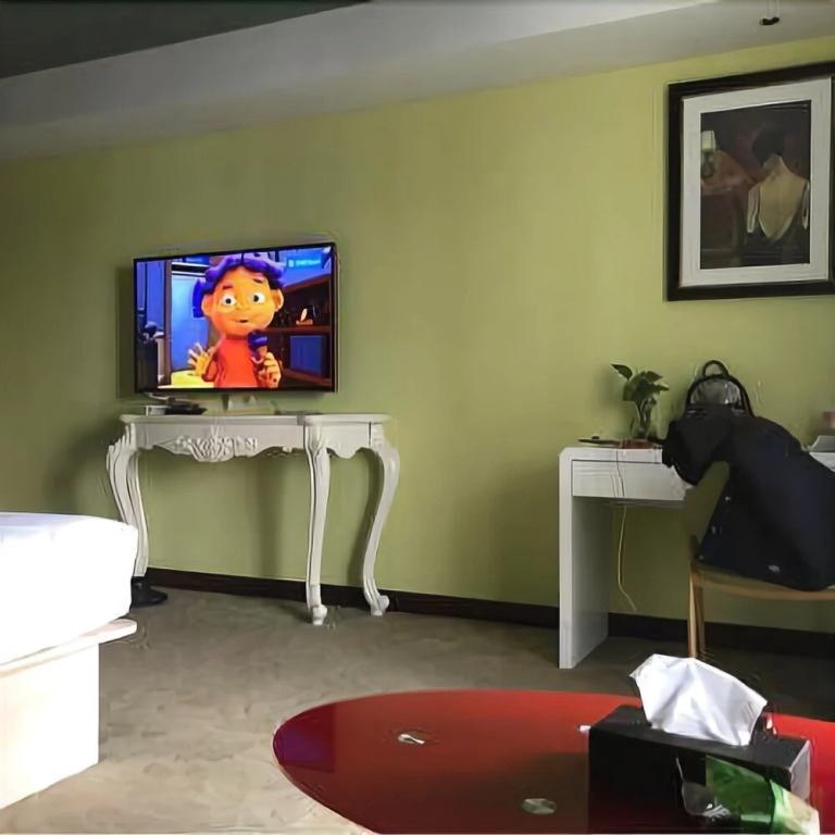Youth Sunshine Hotel
