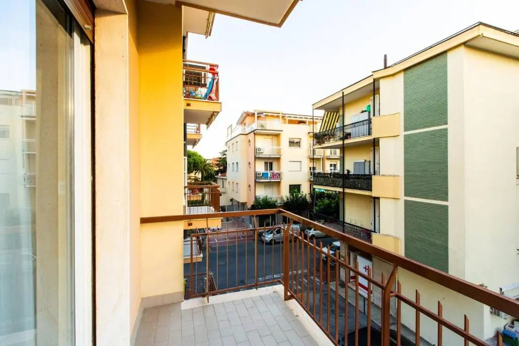 Eveten Apartments - Diano Marina