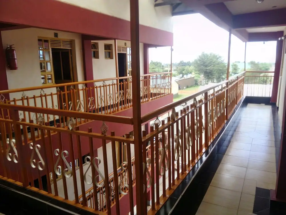 KQ Grill and Bistro