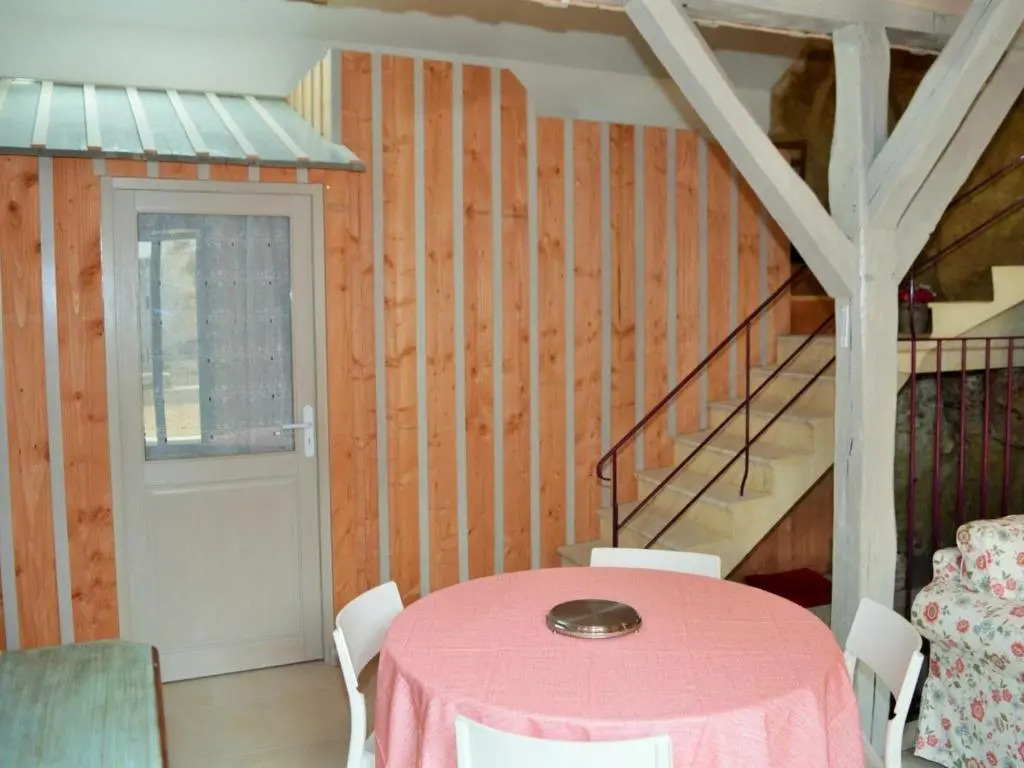 Gîte atypique avec garage et cour privée en Touraine - FR-1-381-280