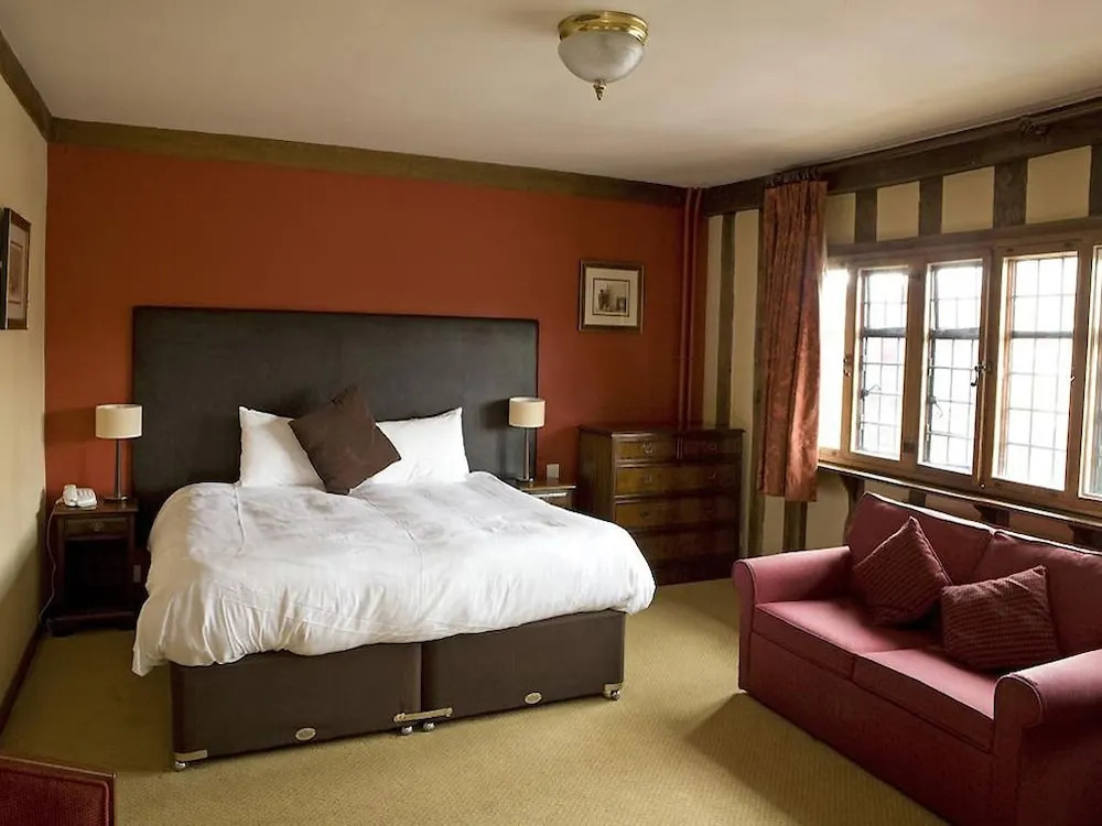 Bull Hotel by Greene King Inns
