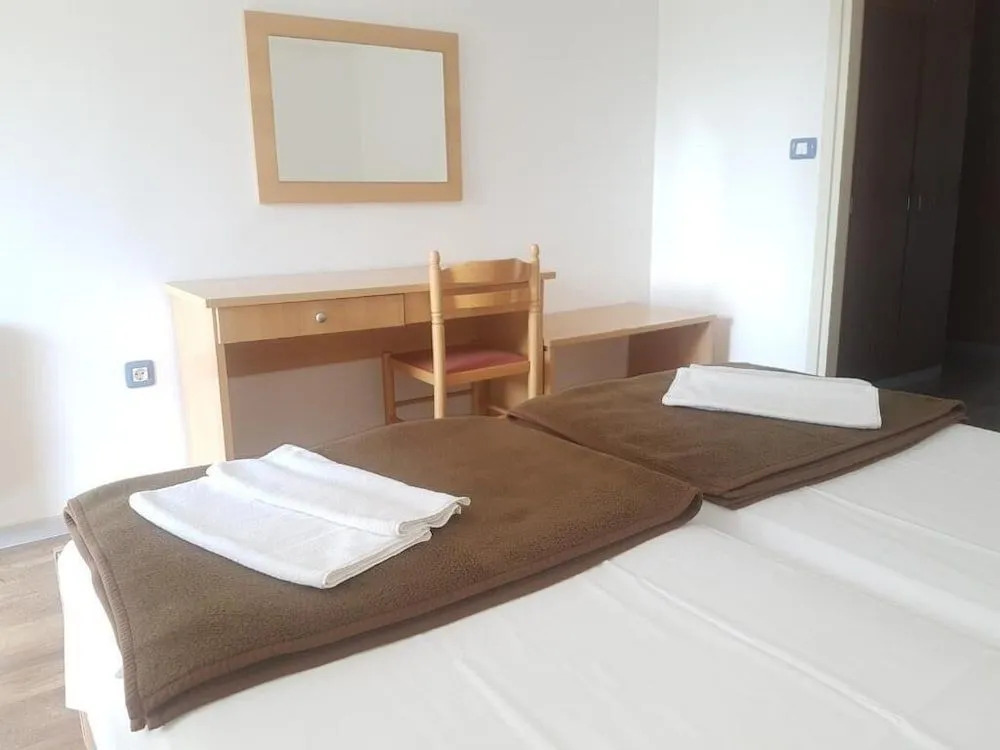 Hostel Erks