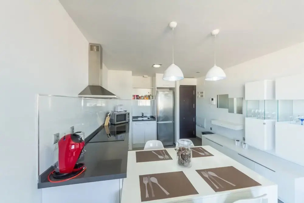 Bright Home 50m From the Sea