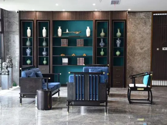 Xiajiang Yulushan International Hotel