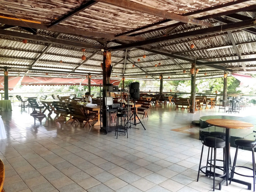 Jarabacoa River Club & Resort