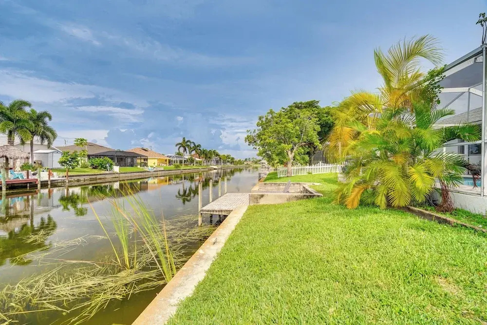 Villa Sol Mate - Waterfront Cape Coral Home