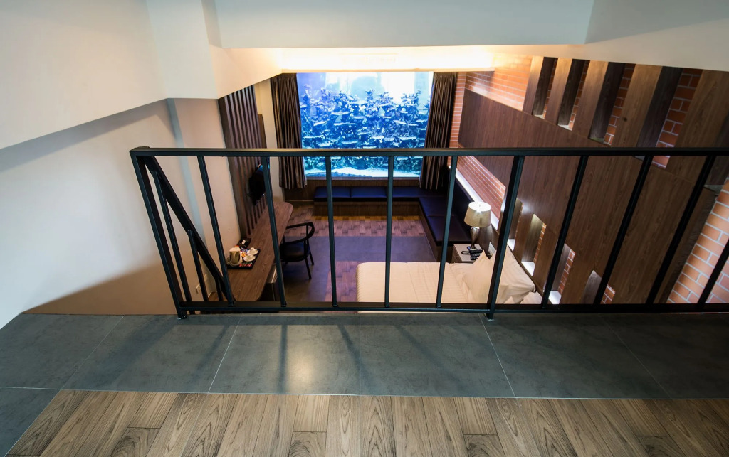 V20 Boutique Jacuzzi Hotel