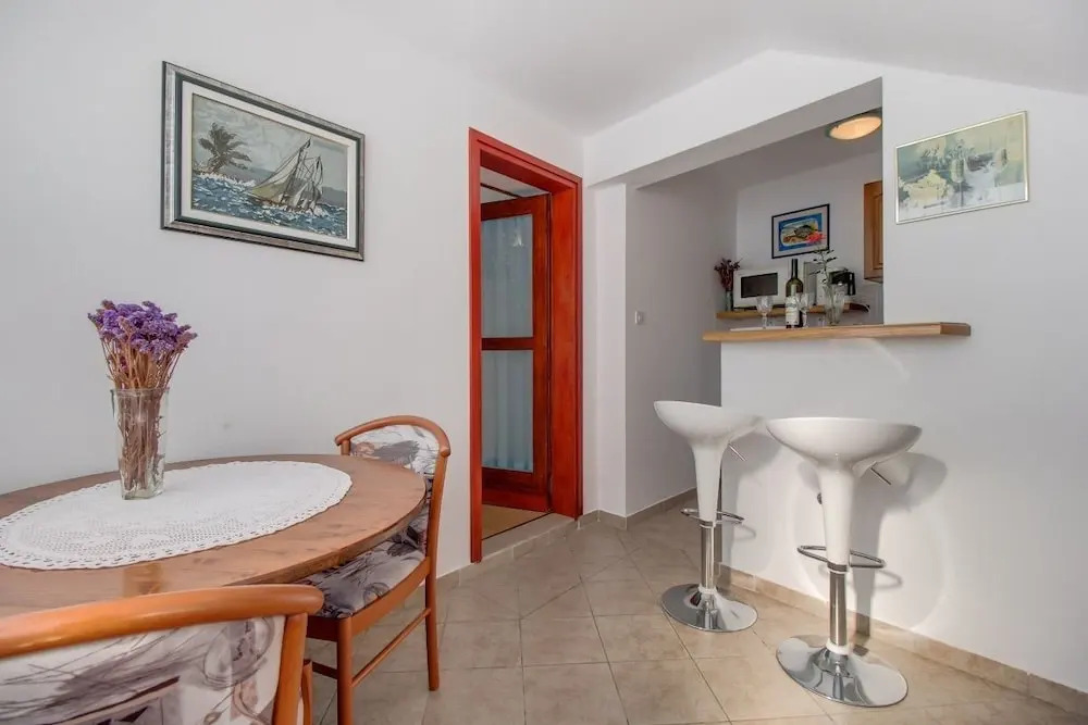 Apartment Bozena 1-2