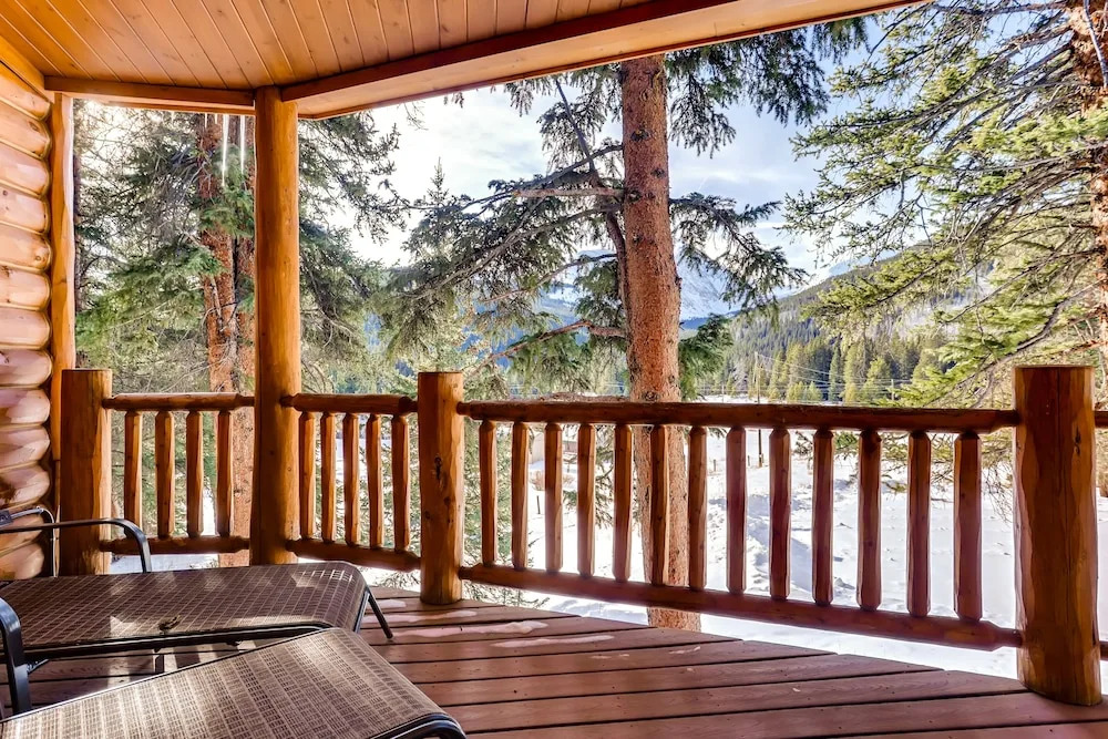 Secluded 6br W/ Hot Tub, Fire Pit & Chef's Kitchen 6 Bedroom Home