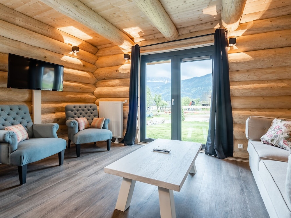 Beautiful Wooden Chalet Near the top ski Area of Âânassfeld in the Sunny South