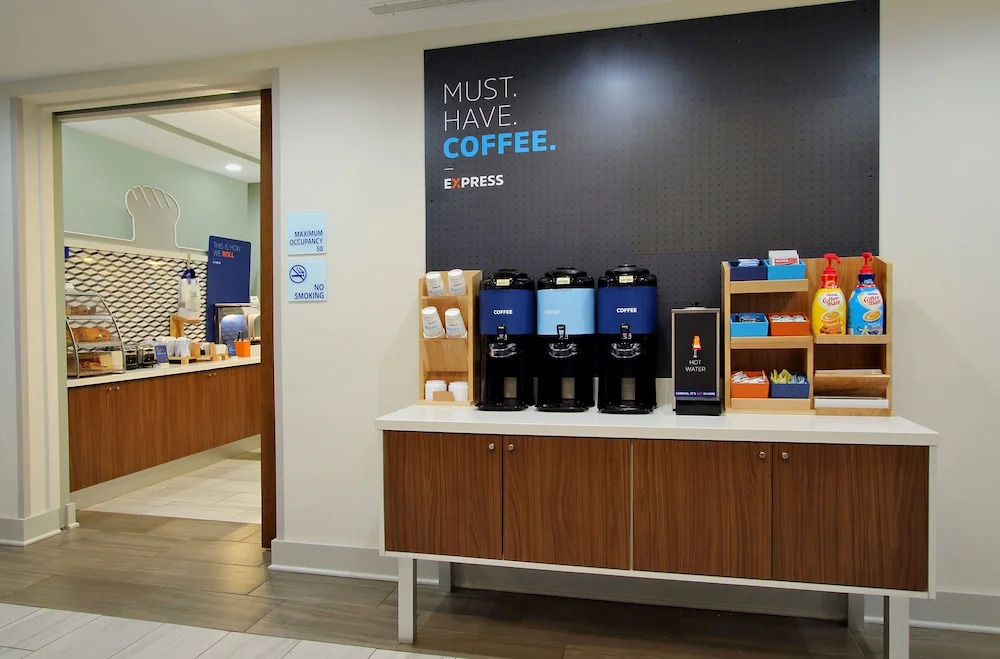 Holiday Inn Express New Albany by IHG