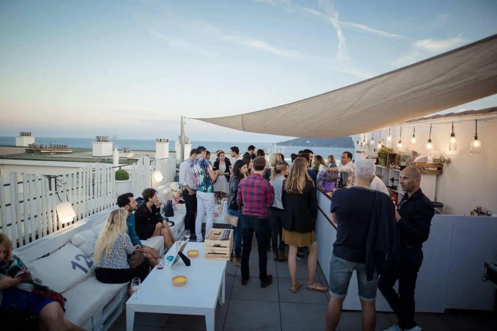 Hôtel-Rooftop Les Voiles