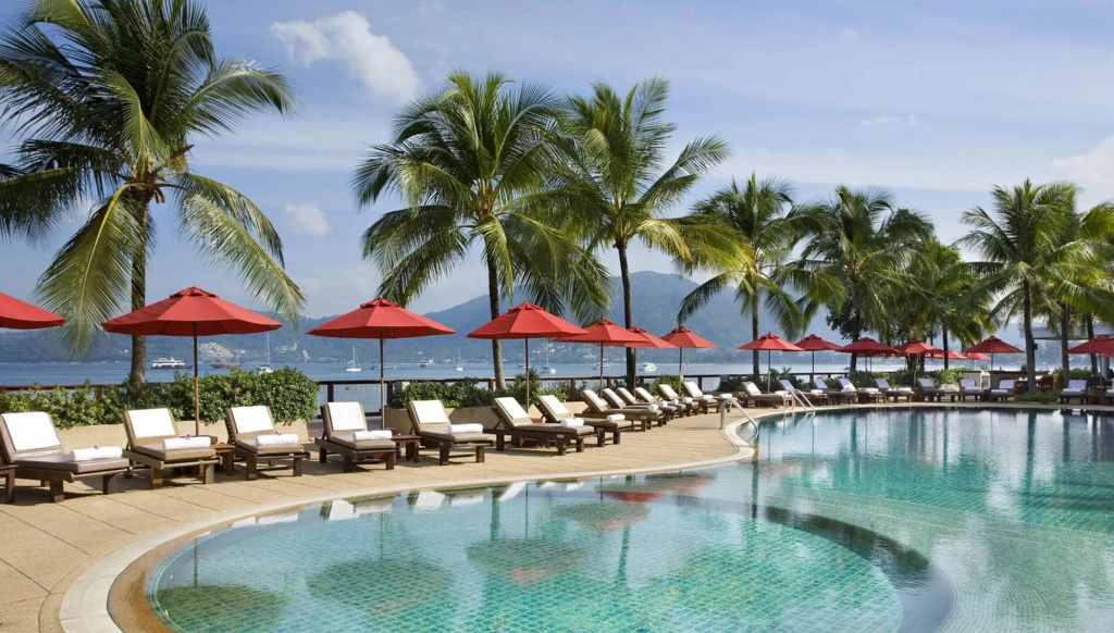 Курортный отель Amari Phuket