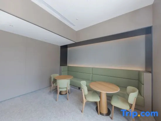 JI Hotel Shanghai New International Expo Center Longyang Road