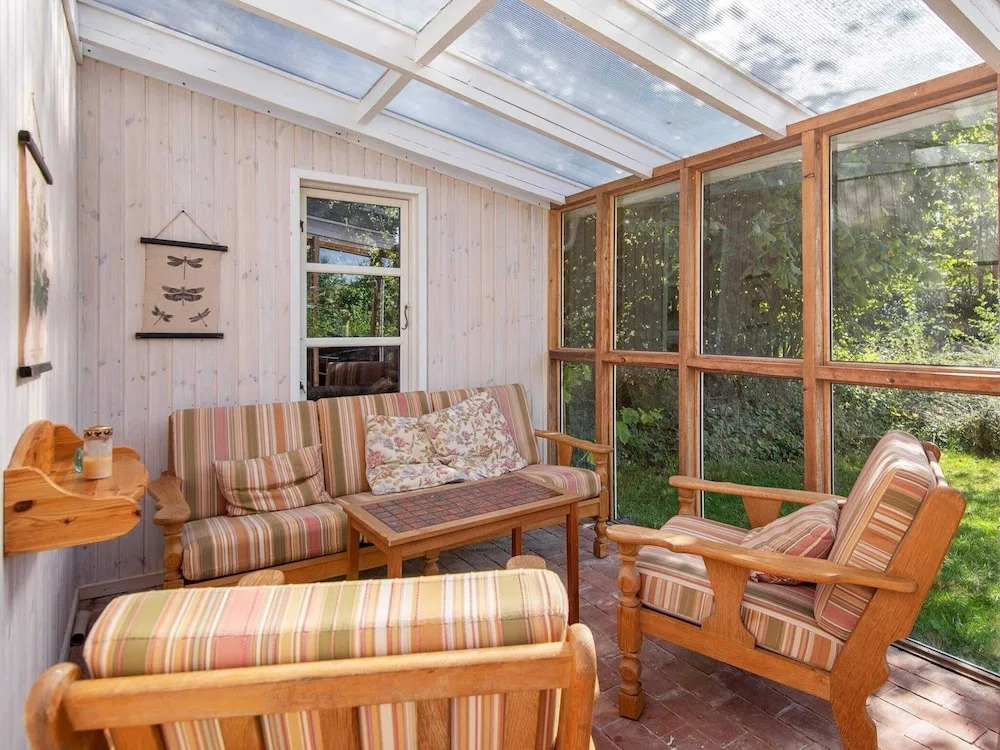 6 Person Holiday Home in Grenaa