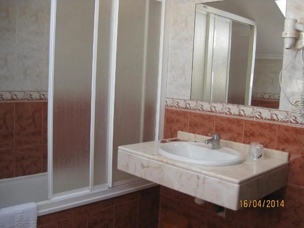 Hotel Entremontes