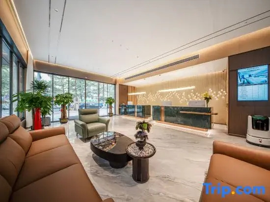 Mayfair Light Luxury Hotel (Fangchenggang Executive Center High-speed Rail Station Branch)