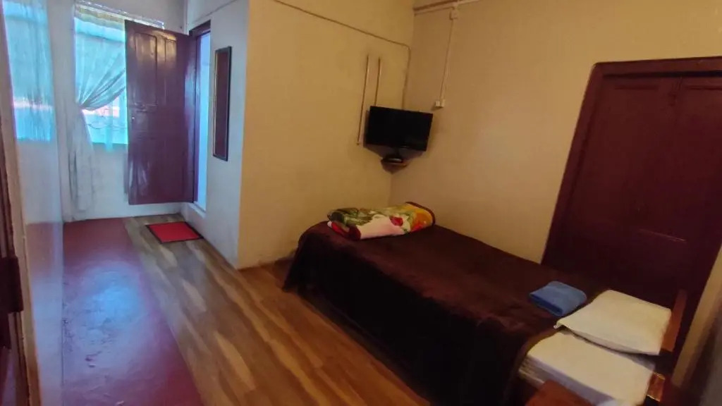 Holly Lodge Guest House
