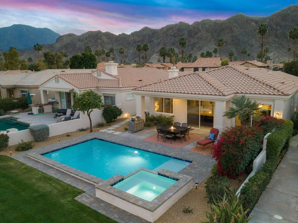 Casa Alegre Desert Oasis w Pool Spa Firepit