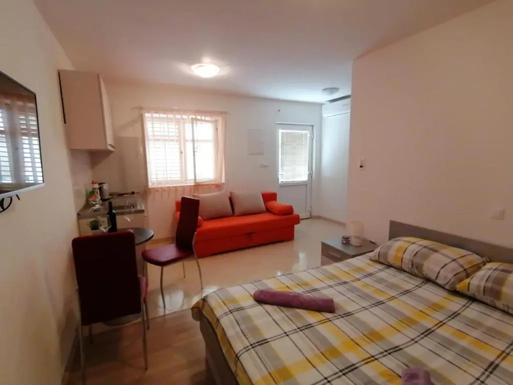 Apartments Gojak