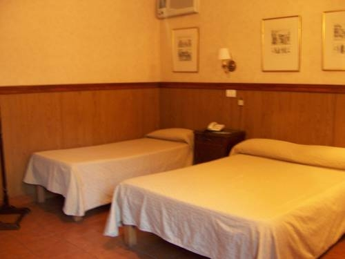 Cordoba Yolanda Hotel