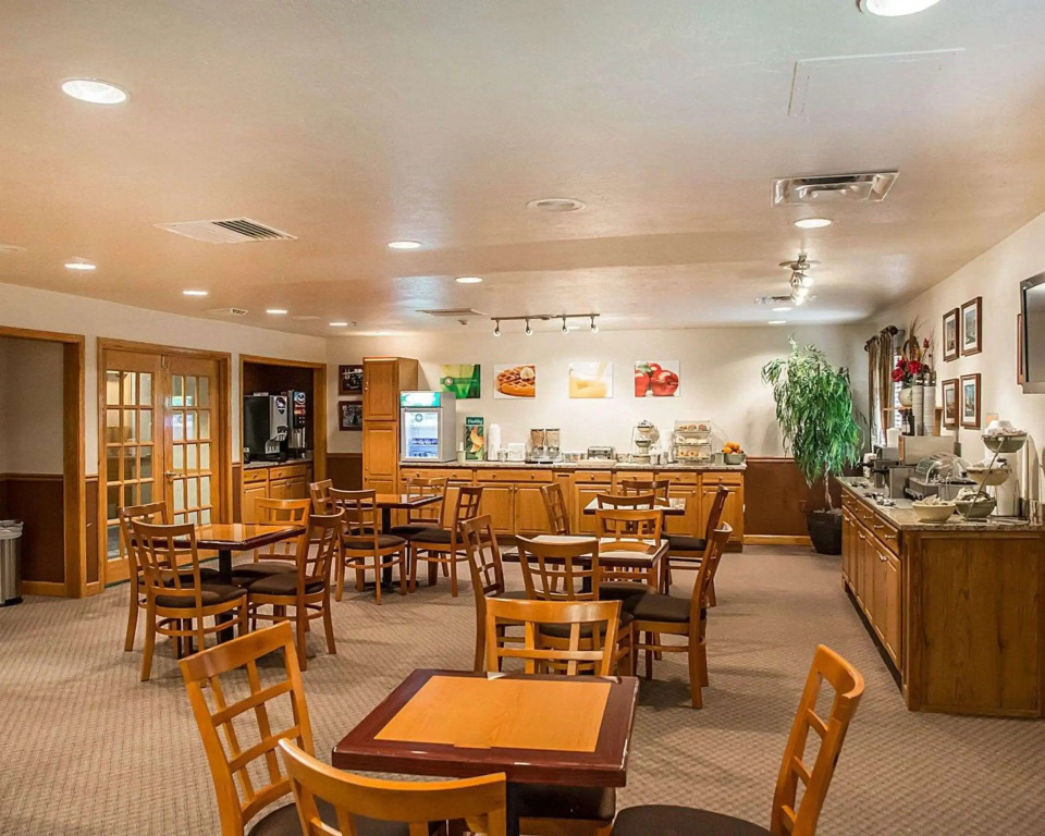 Quality Inn & Suites Cincinnati I-275