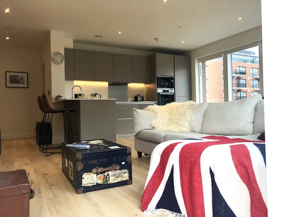Royal Arsenal Apartment With Great Views